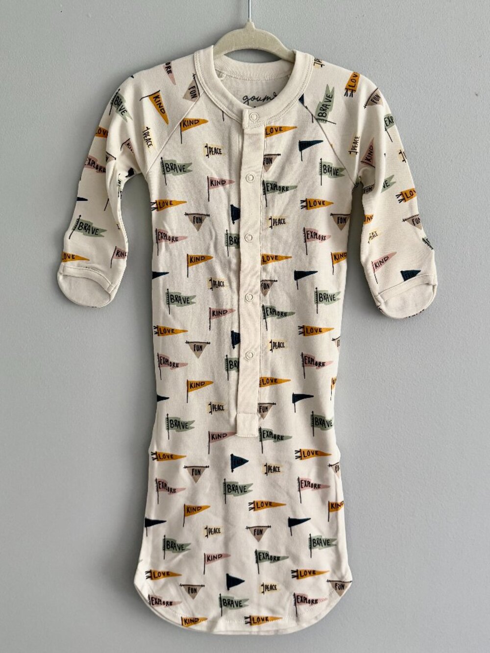 Goumi Bamboo 24 Hour Convertible Gown in Affirmations NWT 3-6M